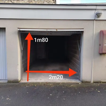 Le Mediterraneen T2 Avec Garage,ascenseur,balcon Apartamento Angers