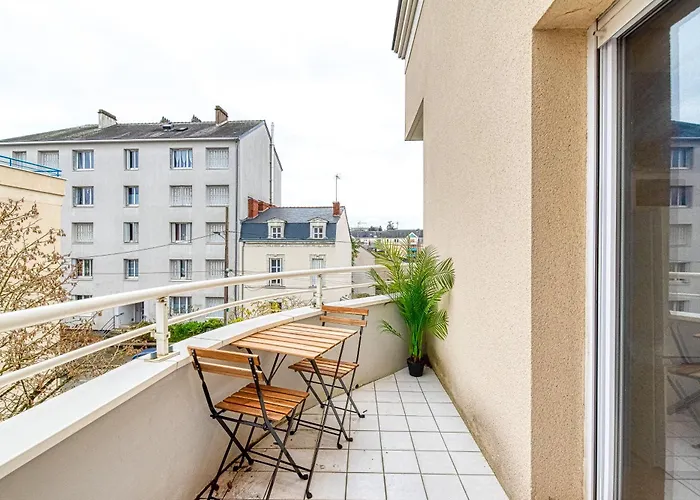 Le Mediterraneen T2 Avec Garage,ascenseur,balcon