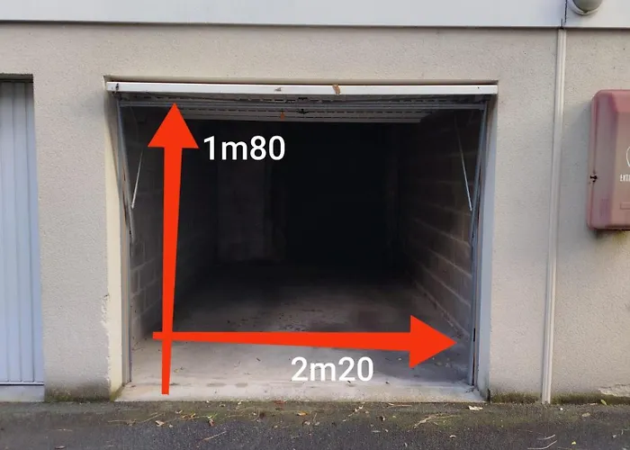 Le Mediterraneen T2 Avec Garage,ascenseur,balcon Apartamento Angers